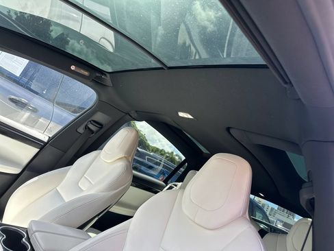 Used 2016 Tesla Model X 75D AWD/4WD image 19