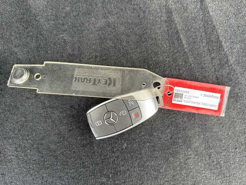 Certified 2026 Mercedes-Benz GLE 350 4MATIC image 25