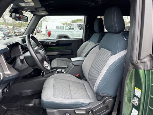 Used 2023 Ford Bronco Outer Banks AWD/4WD image 13