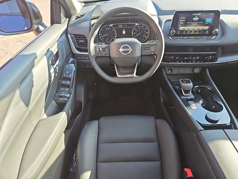 New 2026 Nissan Rogue SV image 8