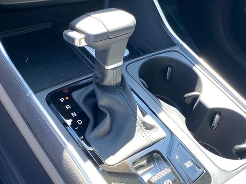 New 2026 Kia Carnival EX image 18