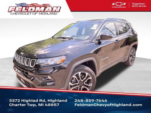 Used 2023 Jeep Compass Limited AWD/4WD image 1