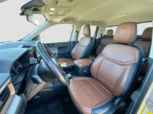 Certified 2022 Ford Maverick Lariat w/ Equipment Group 500A Standard image 19