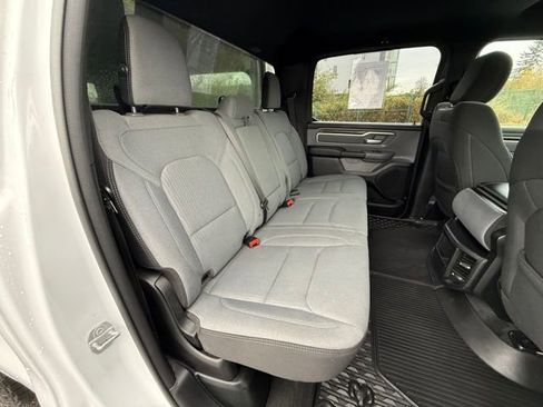Used 2021 RAM 1500 Big Horn image 12