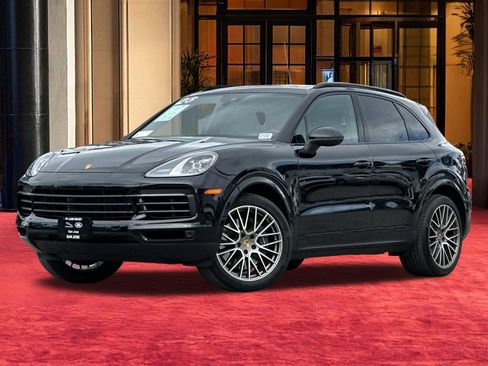 Used 2023 Porsche Cayenne Platinum Edition image 1