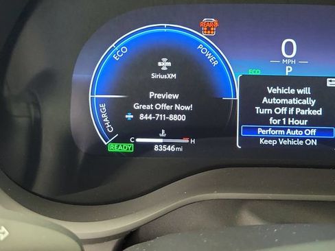 Used 2025 Toyota Sienna XSE FWD image 28