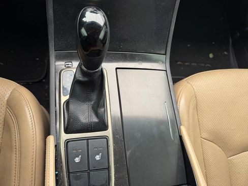 Used 2012 Hyundai Azera FWD image 15