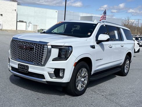 Certified 2021 GMC Yukon XL Denali w/ Advanced Technology Package image 5