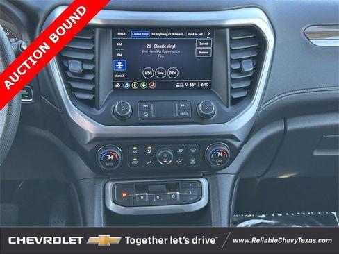Certified 2023 GMC Acadia SLE w/ Driver Convenience Package image 17