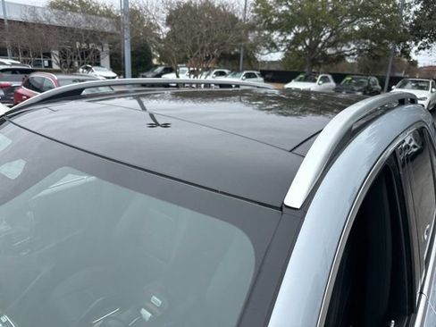 Certified 2025 Mercedes-Benz GLE 450 4MATIC image 12