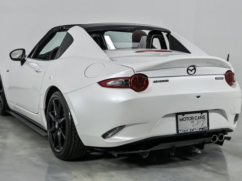 Used 2019 MAZDA MX-5 Miata RF Grand Touring image 10
