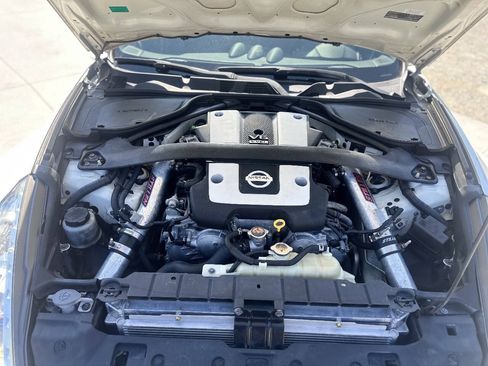 Used 2012 Nissan 370Z Coupe w/ Sport Pkg RWD image 12