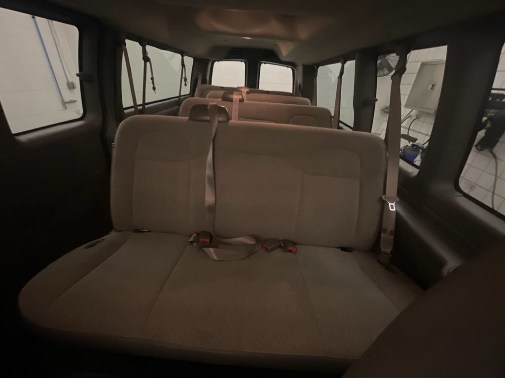 Used 2025 Chevrolet Express 3500 LT w/ LT Preferred Equipment Group RWD image 15