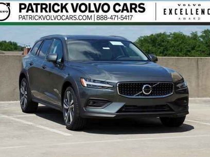Used 2026 Volvo V60 B5 Cross Country Plus w/ Climate Package