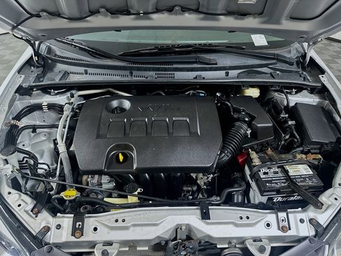 Used 2016 Toyota Corolla LE FWD image 31