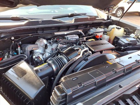 Used 2022 Chevrolet Silverado 2500 Custom w/ Custom Value Package image 25