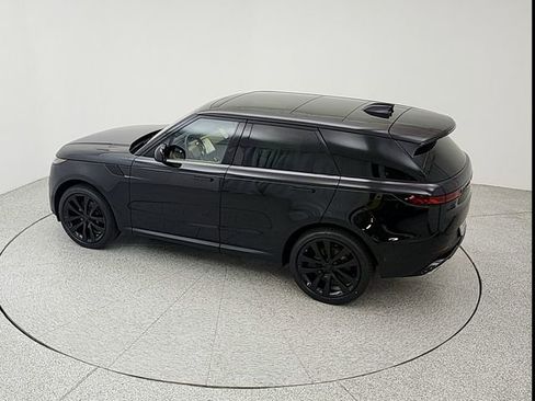 New 2026 Land Rover Range Rover Sport SE AWD/4WD image 35