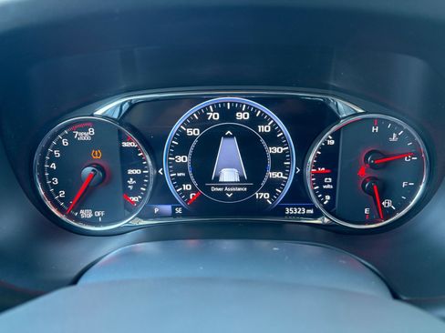 Used 2023 GMC Acadia Denali image 18