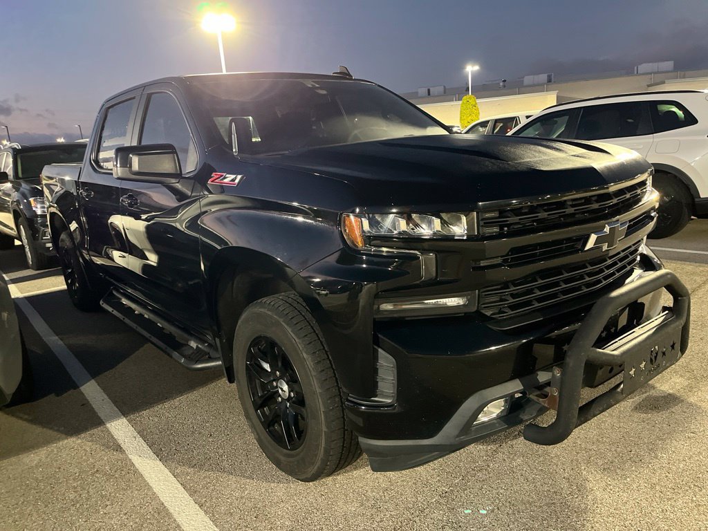 Used 2019 Chevrolet Silverado 1500 RST AWD/4WD image 2