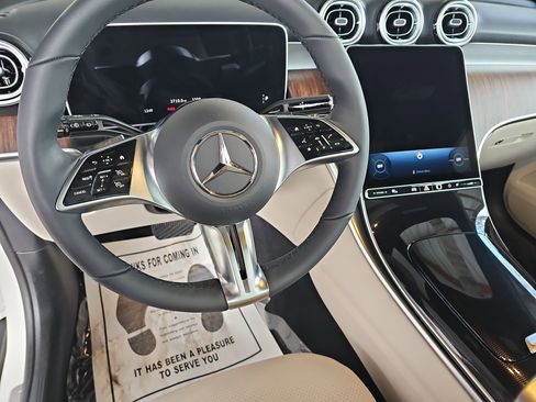 Certified 2026 Mercedes-Benz GLC 300 4MATIC image 18