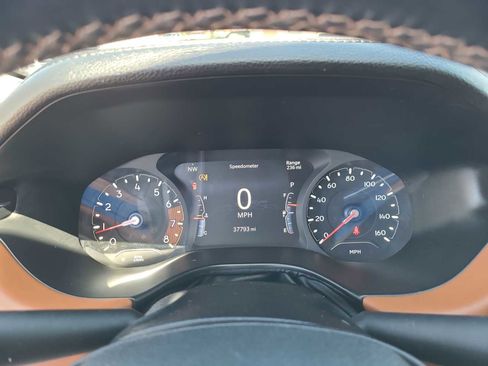 Used 2022 Jeep Compass Limited image 26