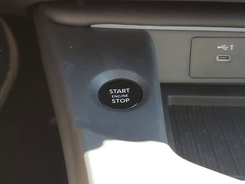 New 2026 Nissan Sentra SV w/ SV Convenience Package image 30