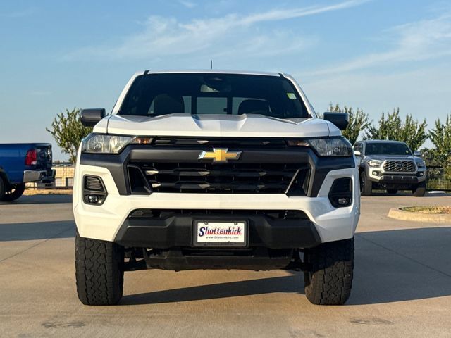 Used 2023 Chevrolet Colorado LT w/ LT Convenience Package II RWD image 2