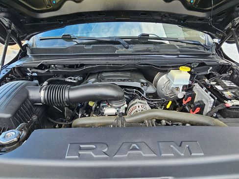 Used 2022 RAM 1500 Limited image 32