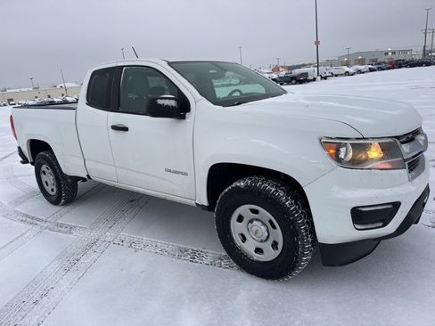 Used 2019 Chevrolet Colorado W/T w/ WT Convenience Package image 3