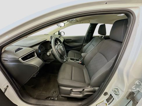 Used 2024 Toyota Corolla LE image 13