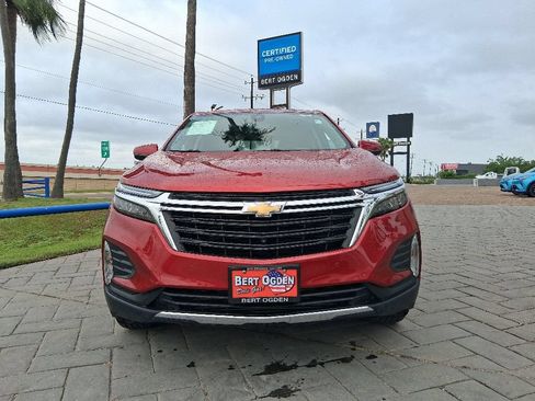 Used 2024 Chevrolet Equinox LT FWD image 2