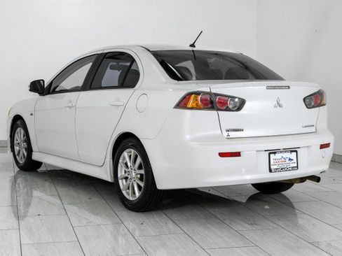 Used 2016 Mitsubishi Lancer ES FWD image 8