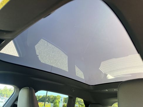 Used 2026 BMW iX xDrive60 w/ M Sport Package image 30