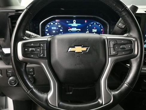 Used 2024 Chevrolet Silverado 2500 LTZ AWD/4WD image 18