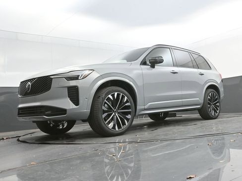 New 2026 Volvo XC90 B6 Ultra w/ Protection Package Premier AWD/4WD image 31
