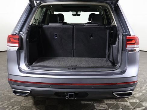 Used 2022 Volkswagen Atlas SE image 16
