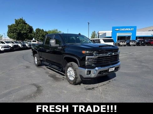 Used 2024 Chevrolet Silverado 2500 LT w/ Safety Package AWD/4WD image 1