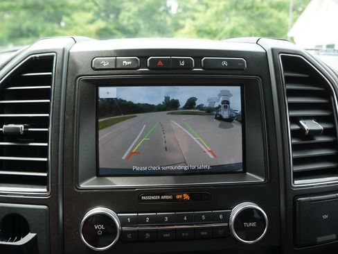 Used 2020 Ford Expedition Max Limited AWD/4WD image 7