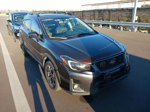 Used 2016 Subaru Crosstrek 2.0i Limited image 1