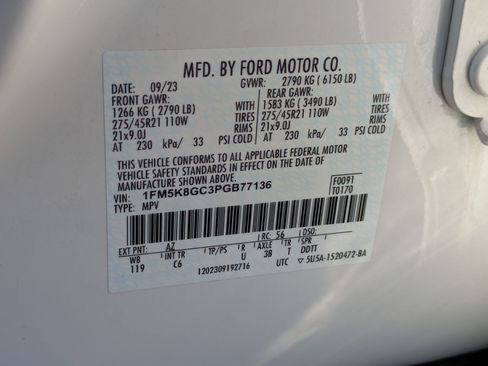 Certified 2023 Ford Explorer ST w/ Equipment Group 401A AWD/4WD image 37