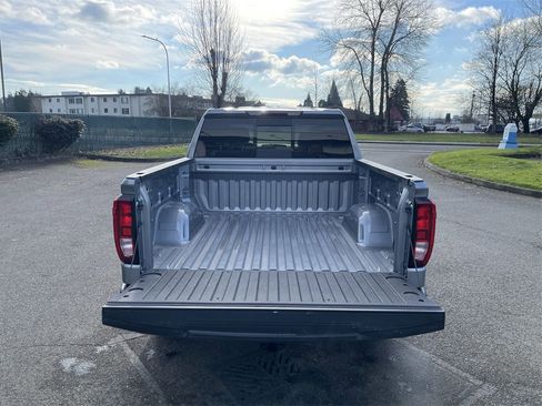 New 2025 GMC Sierra 1500 Elevation w/ Preferred Package image 26