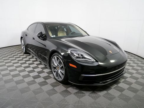 Certified 2018 Porsche Panamera 4S image 29