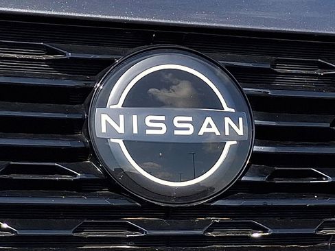 Used 2024 Nissan Sentra S FWD image 29
