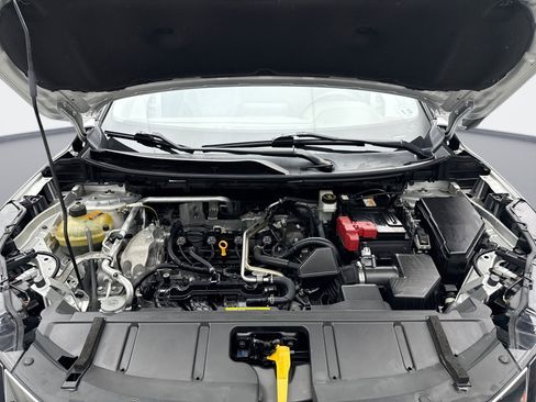 Used 2021 Nissan Rogue SV AWD/4WD image 25