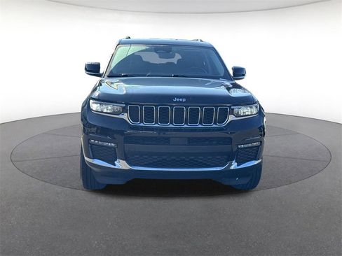 Used 2022 Jeep Grand Cherokee L Limited image 8