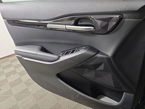 Certified 2025 Kia Seltos EX image 31