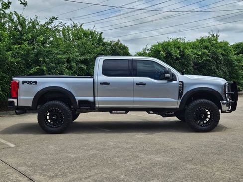 Used 2024 Ford F250 XLT w/ FX4 Off-Road Package AWD/4WD image 4