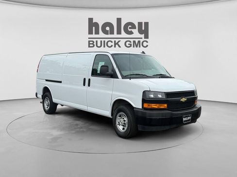 Used 2023 Chevrolet Express 2500 Extended w/ Driver Convenience Package RWD image 7