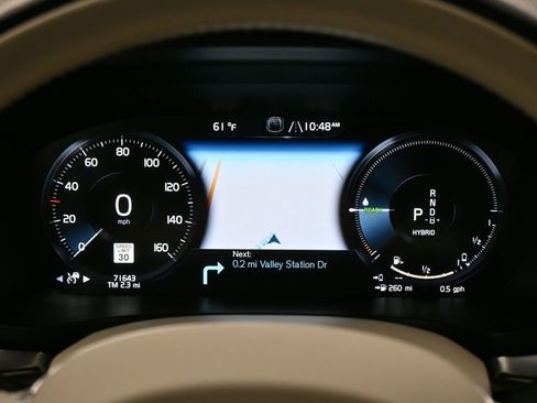 Used 2021 Volvo S60 T8 Inscription w/ Climate Package image 10