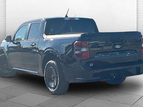 Used 2025 Ford Maverick Lobo AWD/4WD image 10